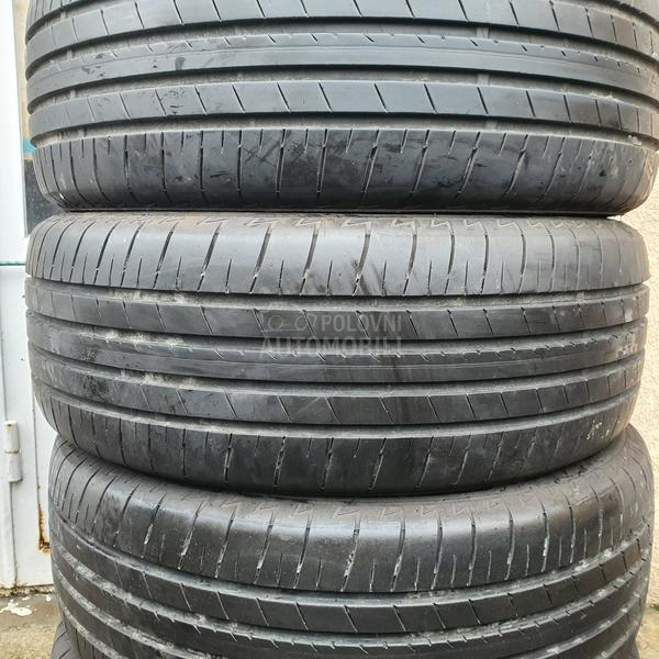 Bridgestone 215/55 R18 Letnja