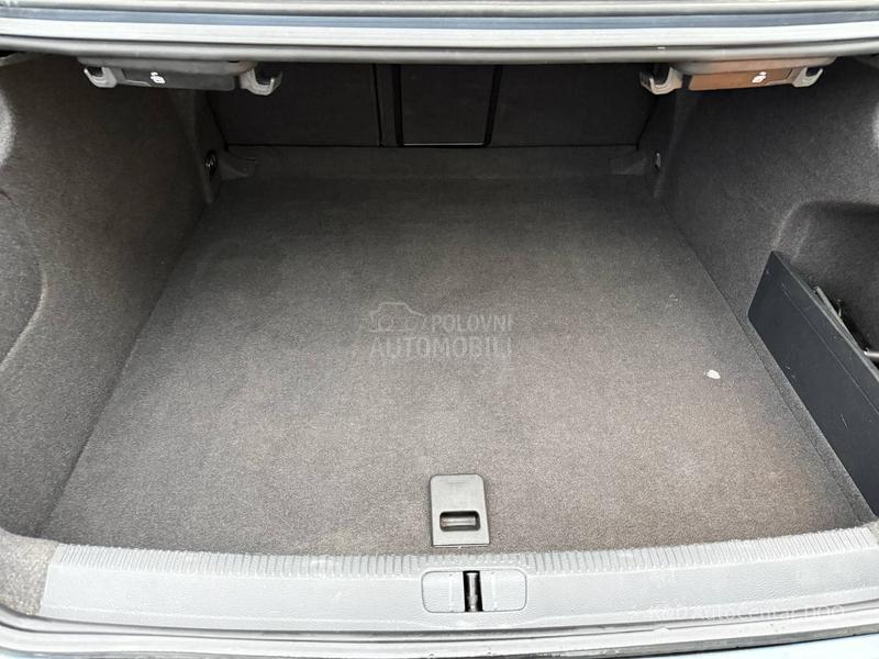 Volkswagen Passat CC 2.0 TDI