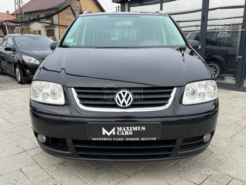 Volkswagen Touran 2.0 TDI 7 SEDISTA
