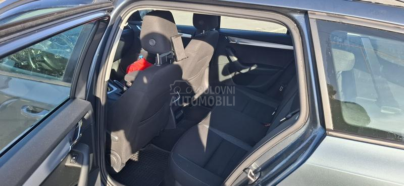 Škoda Octavia 1,6 tdi dsg