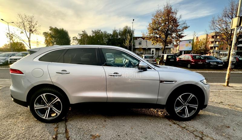 Jaguar F pace 