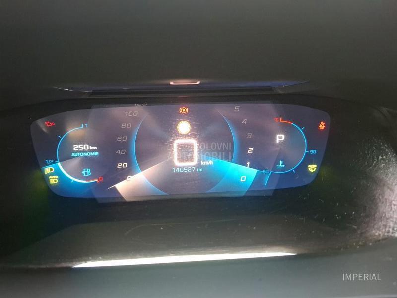 Peugeot 2008 1.2 GT line