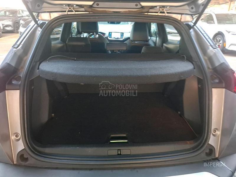 Peugeot 2008 1.2 GT line