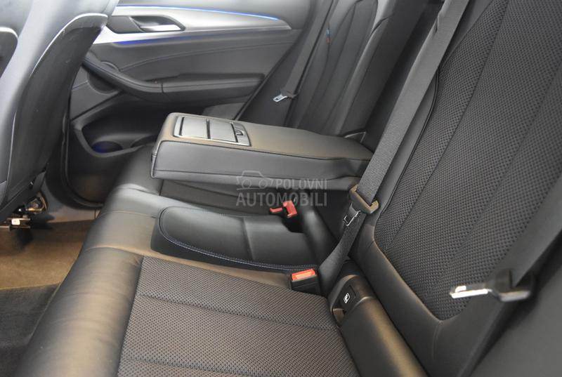 BMW X3 20d xDrive M paket