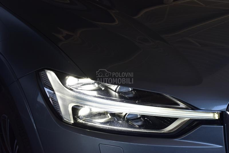 Volvo XC60 2.0 AWD Inscription
