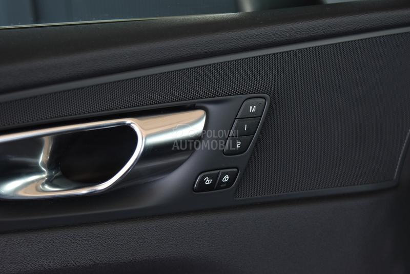 Volvo XC60 2.0 AWD Inscription