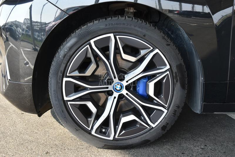 BMW iX xDrive 40