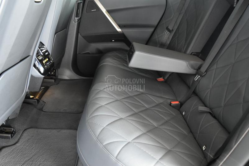 BMW iX xDrive 40