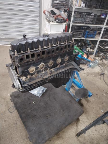 motor 4.0 za  XJ, ZJ, YJ