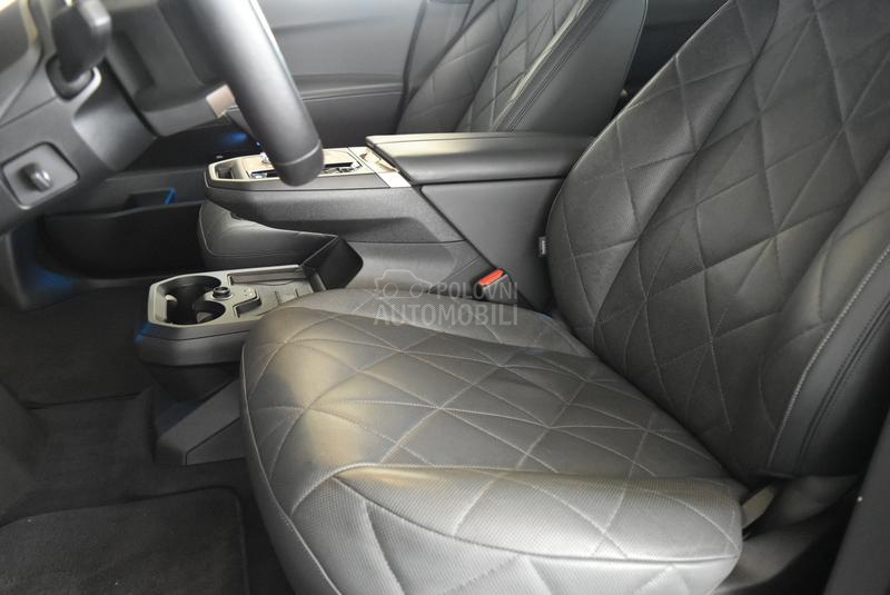 BMW iX xDrive 40