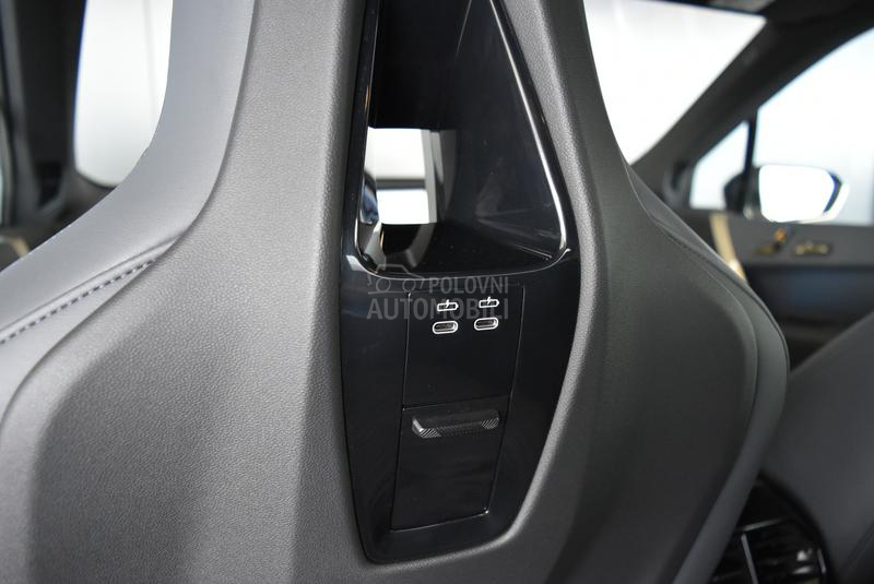 BMW iX xDrive 40