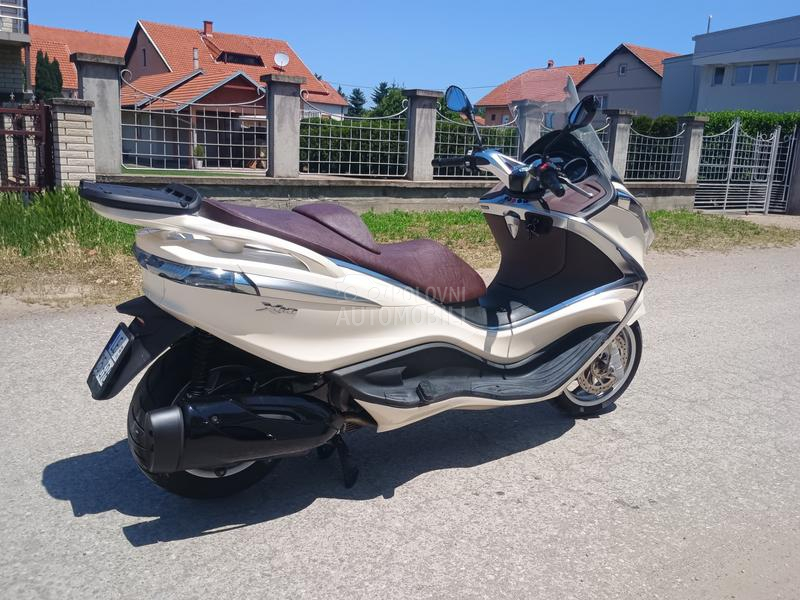 Piaggio X10 350 Excutive