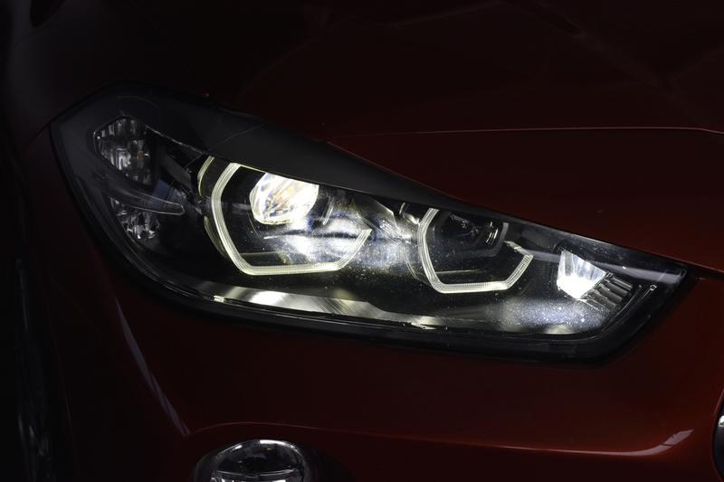 BMW X2 18d sDrive M paket