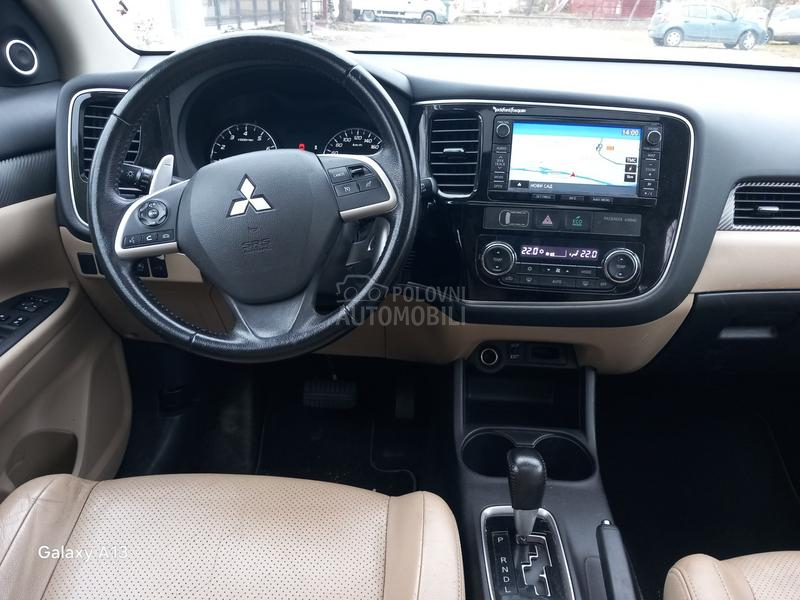 Mitsubishi Outlander 2.0 B E N.Z