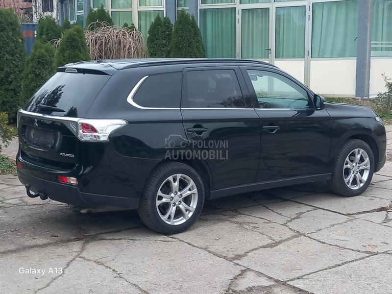 Mitsubishi Outlander 2.0 B E N.Z