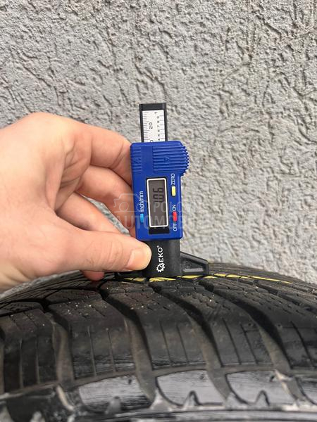 Goodyear 255/55 R19 Zimska