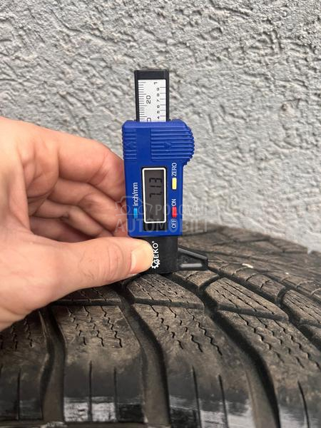 Goodyear 255/55 R19 Zimska