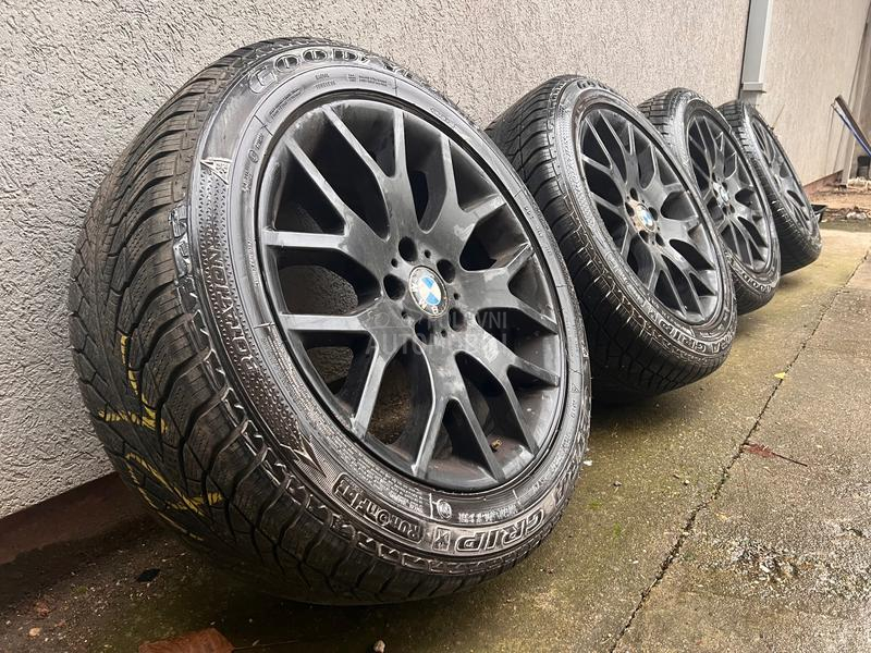 Goodyear 255/55 R19 Zimska