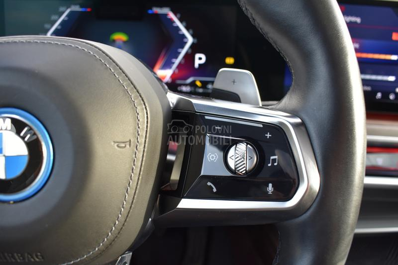 BMW 750 e xDrive M paket