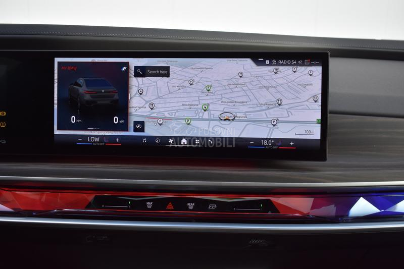 BMW 750 e xDrive M paket
