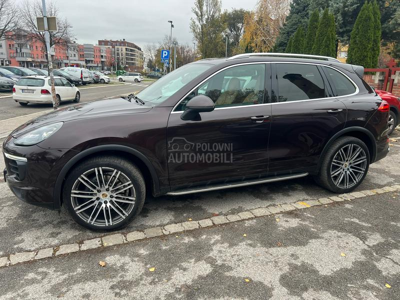 Porsche Cayenne 