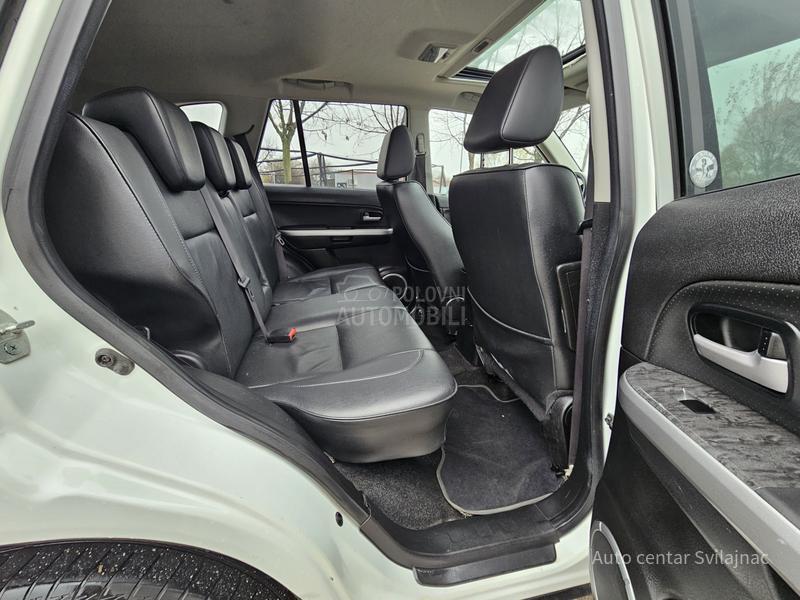 Suzuki Grand Vitara 1.9DIDS  Black Berry