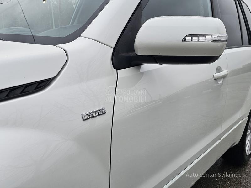 Suzuki Grand Vitara 1.9DIDS  Black Berry