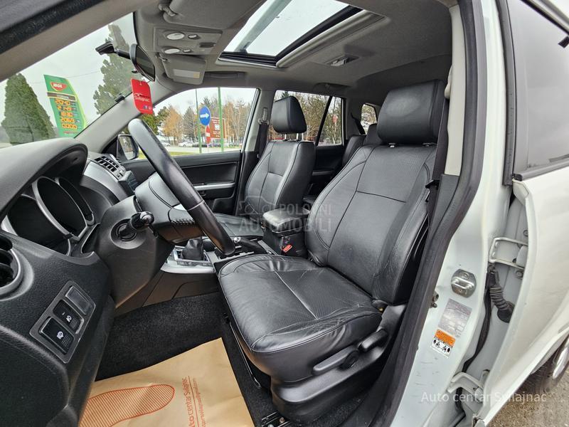 Suzuki Grand Vitara 1.9DIDS  Black Berry