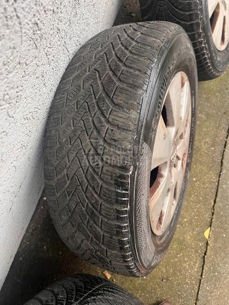 Goodyear 195/65 R15 Zimska