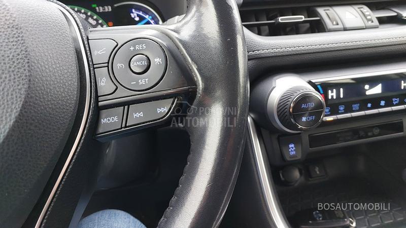Toyota RAV 4 Hibride