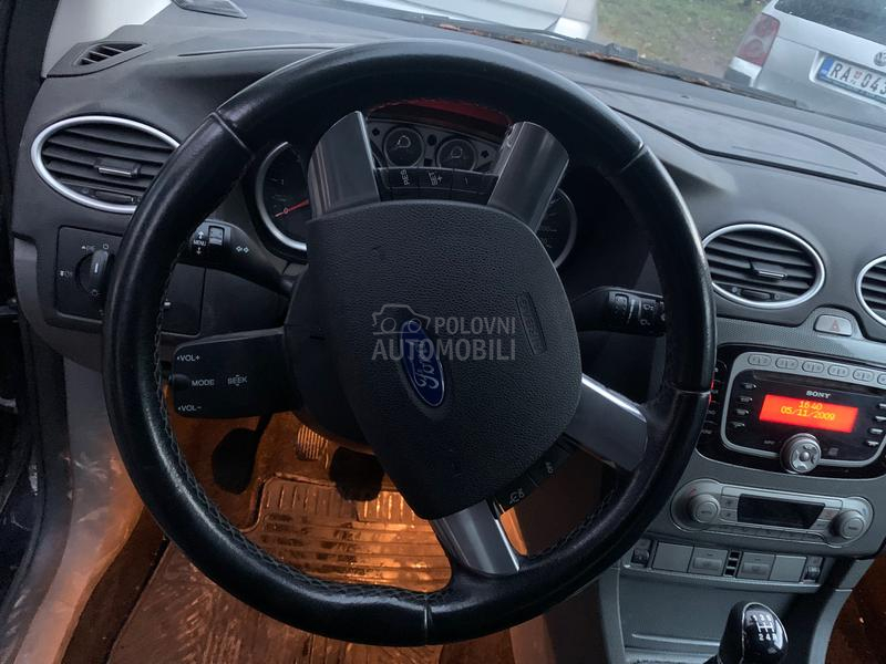 Ford Focus 