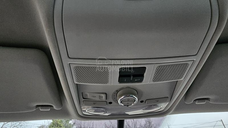 Volkswagen Tiguan 2.0TDI/DSG/4-4/