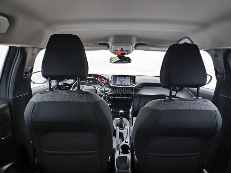 Peugeot 2008 1.5HDI VEL. SERVIS