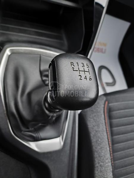 Peugeot 2008 1.5HDI VEL. SERVIS