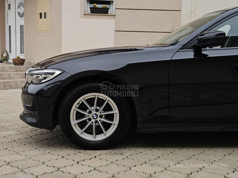 BMW 320 d/MildHybrid/Šiber/