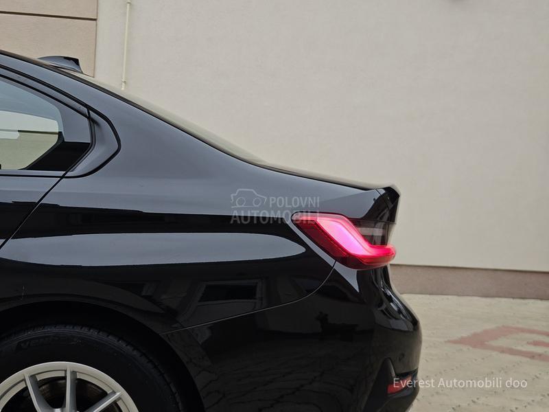 BMW 320 d/MildHybrid/Šiber/