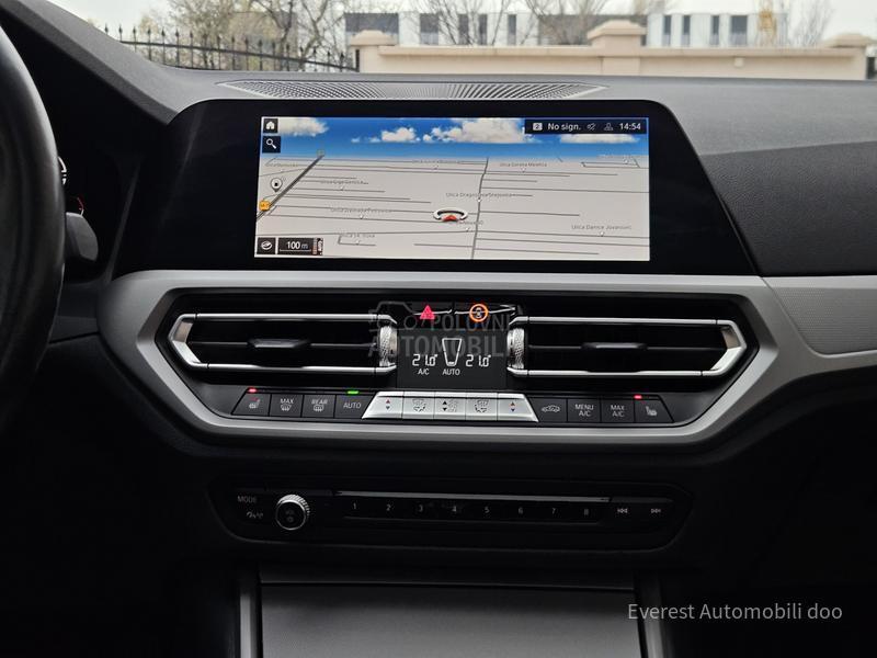 BMW 320 d/MildHybrid/Šiber/