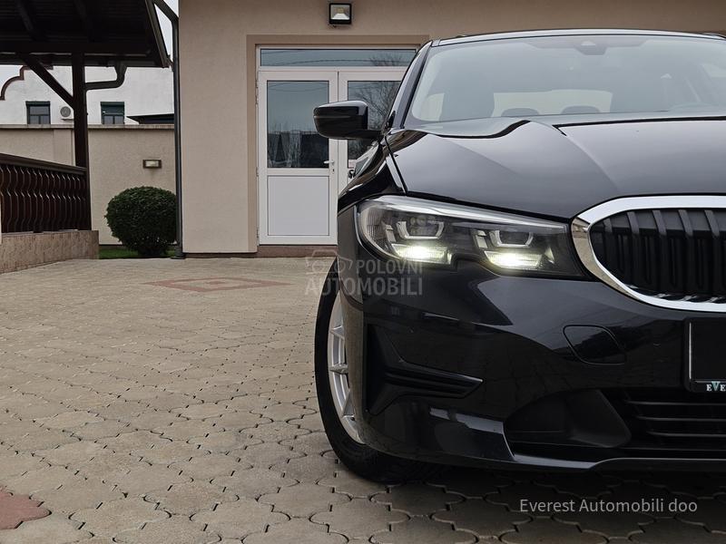 BMW 320 d/MildHybrid/Šiber/