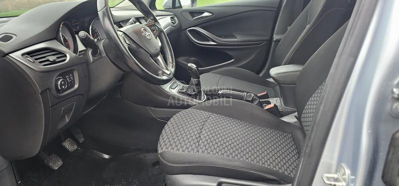 Opel Astra K 1.4 turbo