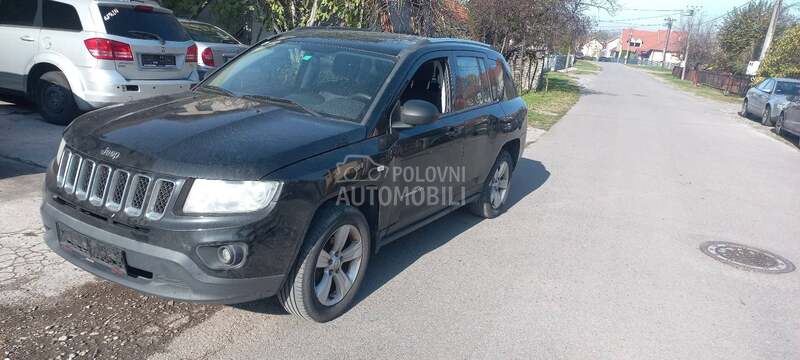 Jeep Compass 22 DIZ 2012. god. -  kompletan auto u delovima