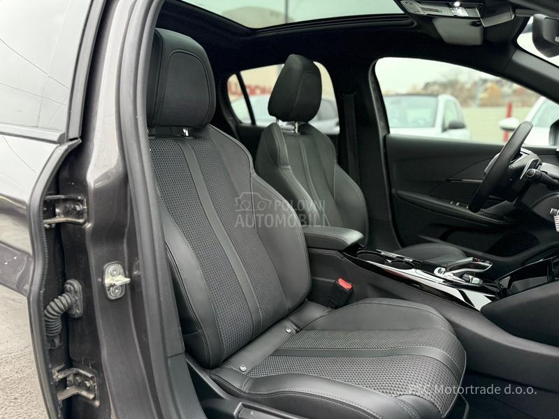 Peugeot 208 GT/Pano/Kamera