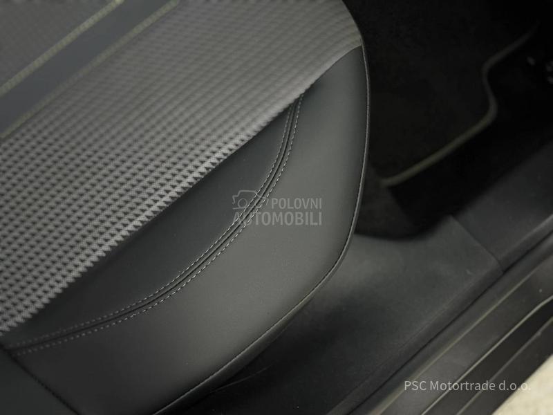 Peugeot 208 GT/Pano/Kamera