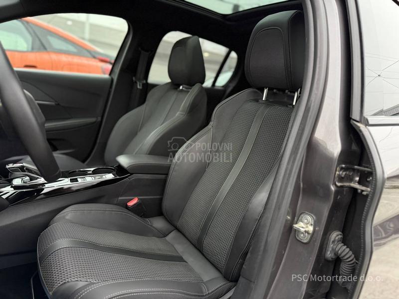 Peugeot 208 GT/Pano/Kamera