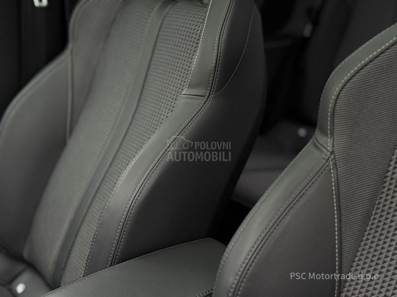 Peugeot 208 GT/Pano/Kamera
