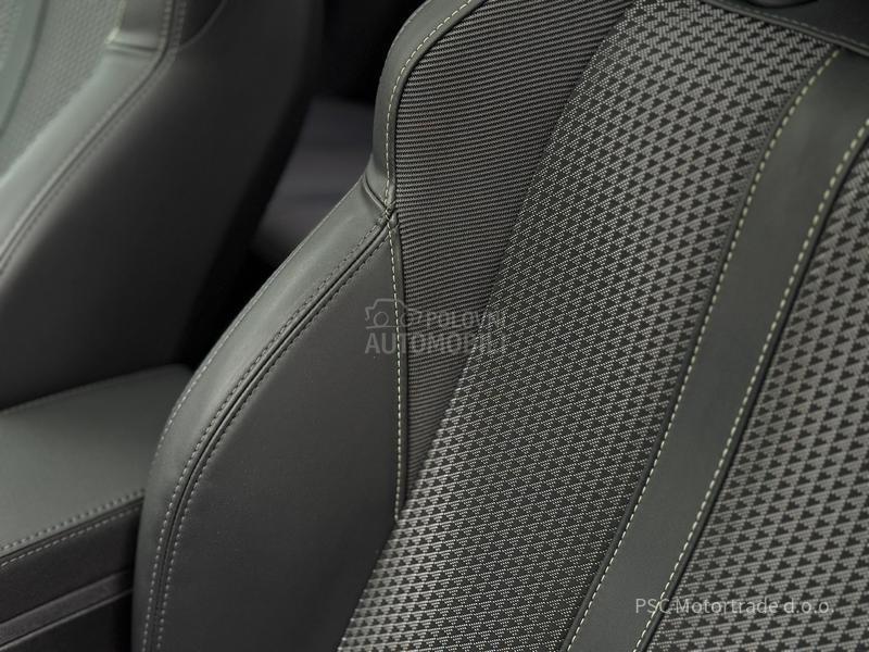 Peugeot 208 GT/Pano/Kamera