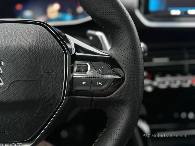 Peugeot 208 GT/Pano/Kamera