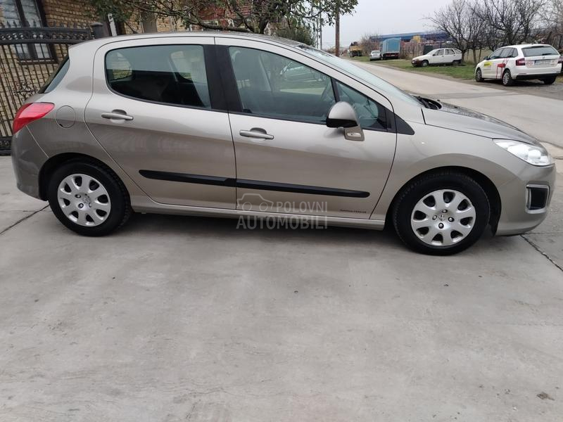 Peugeot 308 1.6hdi