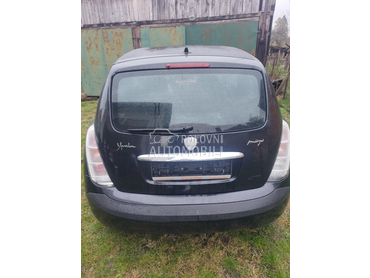gepek vrata za Lancia Ypsilon