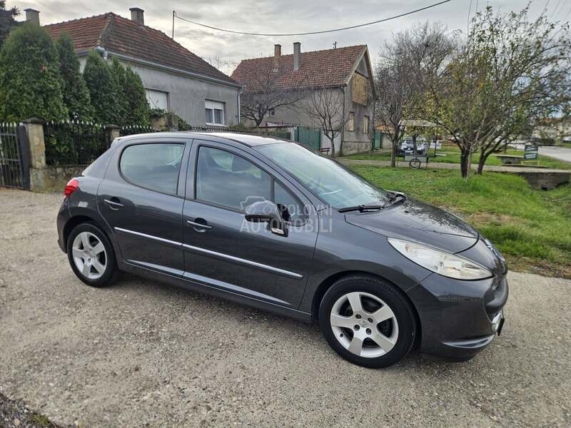 Peugeot 207 1.6 VTI NAV/DIG.KLIM
