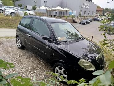 Lancia Ypsilon -  kompletan auto u delovima